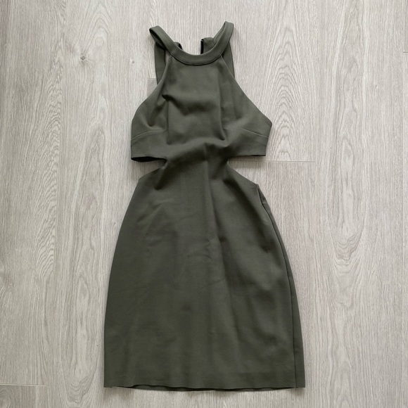 URBAN OUTFITTERS OLIVE GREEN MINI DRESS - Picture 2 of 4